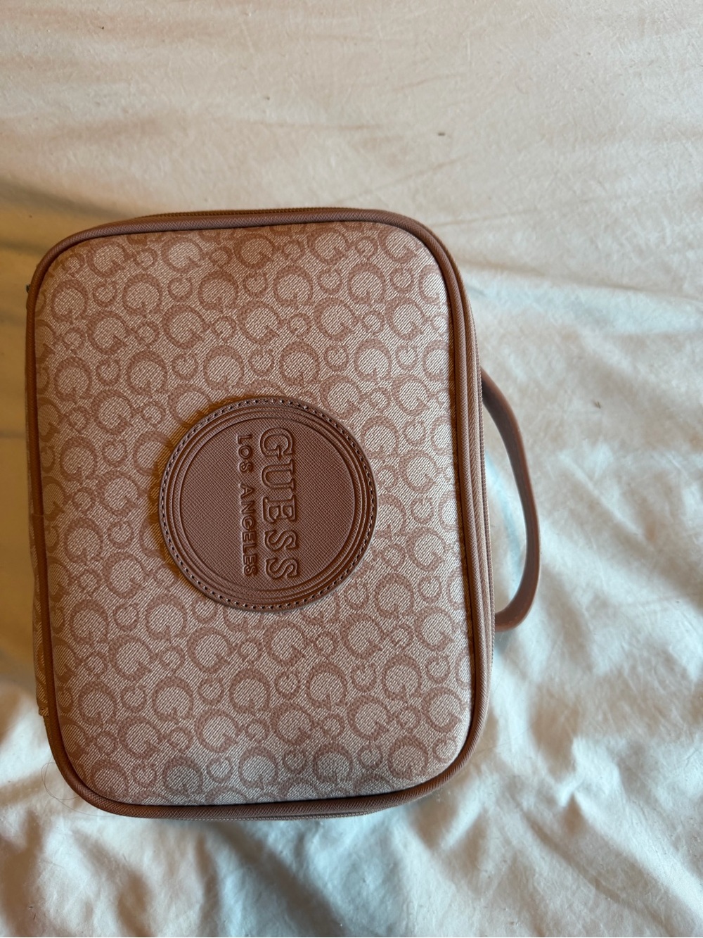 GUESS Pink Logo Makeup/Toiletry Bag